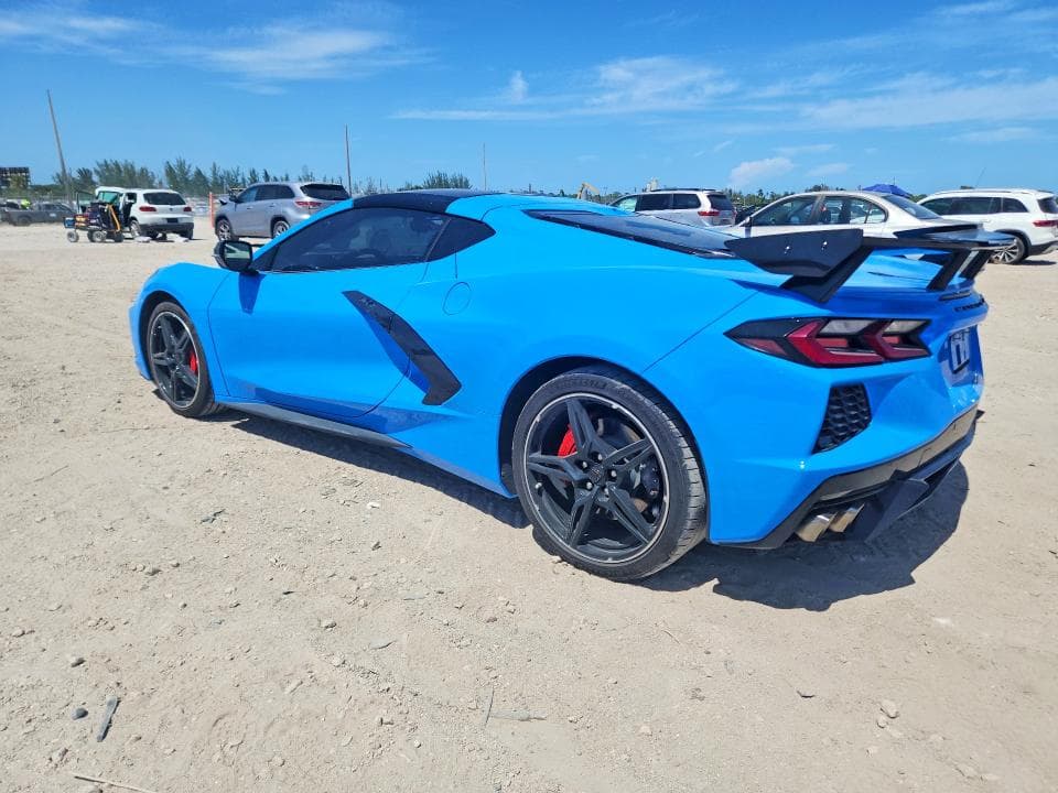 2022 CHEVROLET CORVETTE STINGRAY 3LT 2