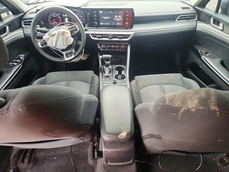 2021 KIA K5 LX 8