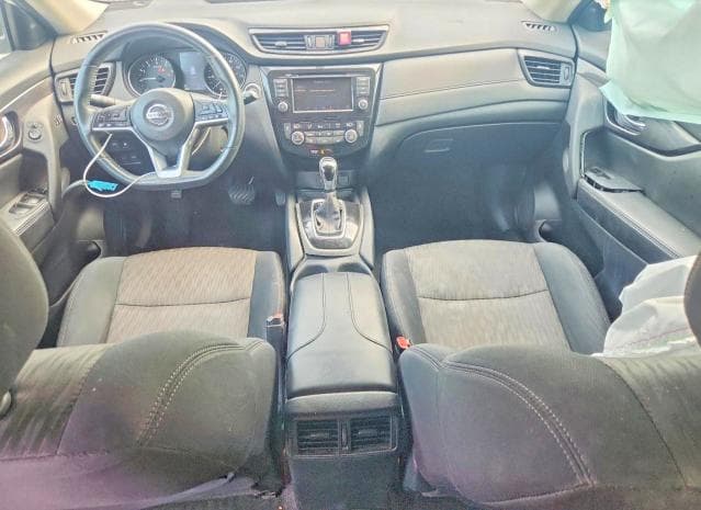 2018 NISSAN ROGUE SV 8