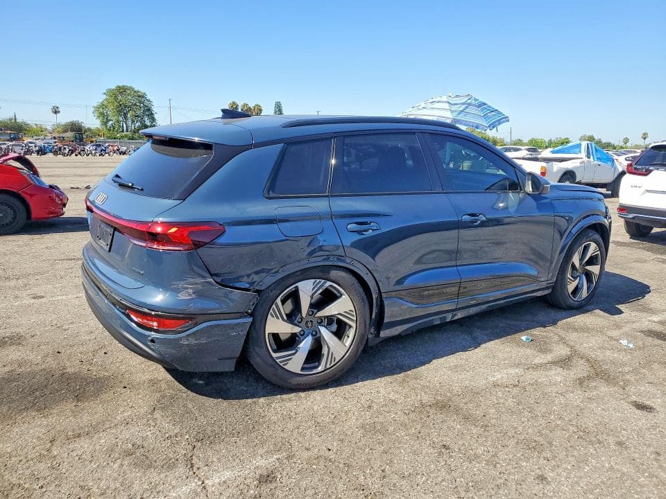 2025 AUDI Q6 E-TRON PREMIUM PLUS 3