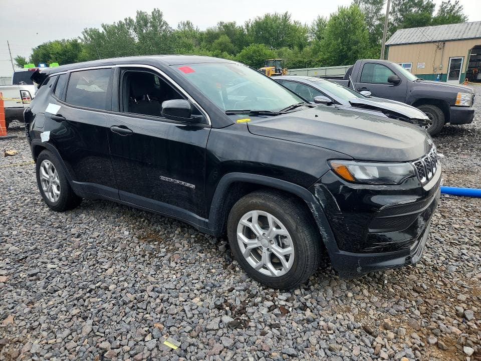 2024 JEEP COMPASS 4