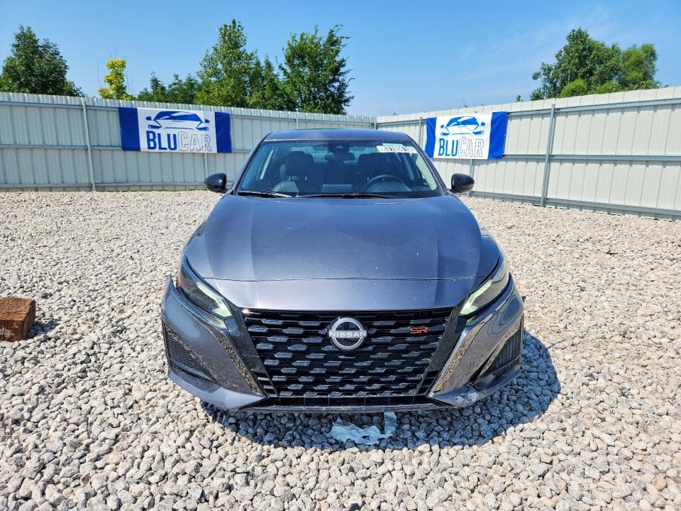 2025 NISSAN ALTIMA SR 5
