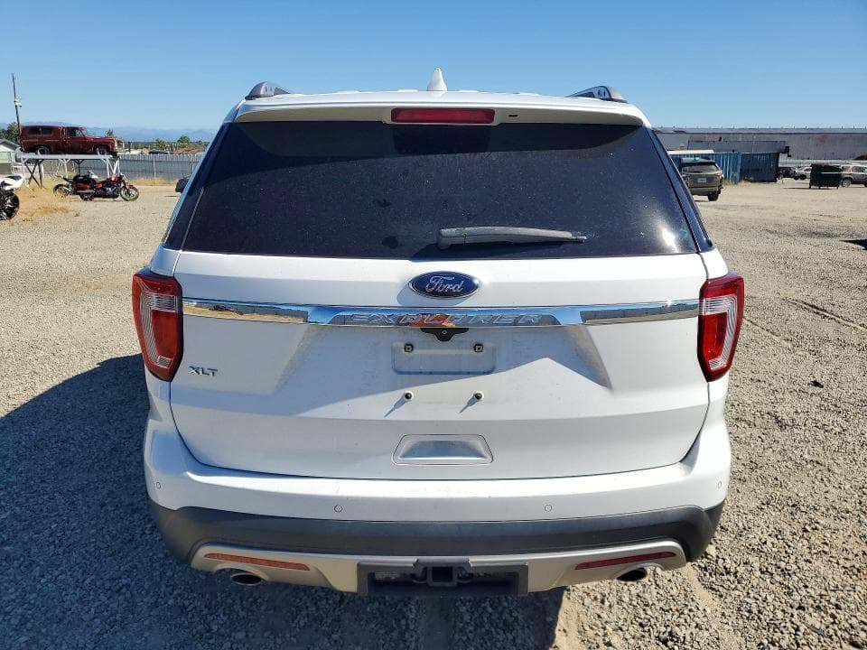 2017 FORD EXPLORER XLT 6