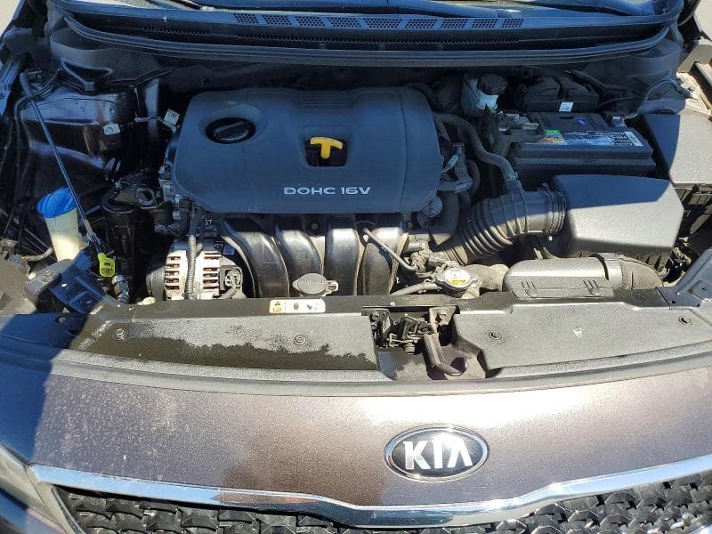 2017 KIA FORTE LX 11