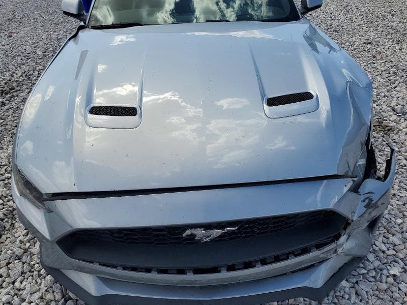 2022 FORD MUSTANG 11
