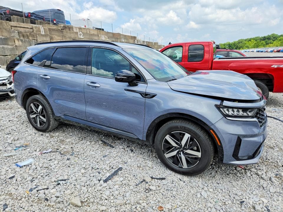 2021 KIA SORENTO EX 4