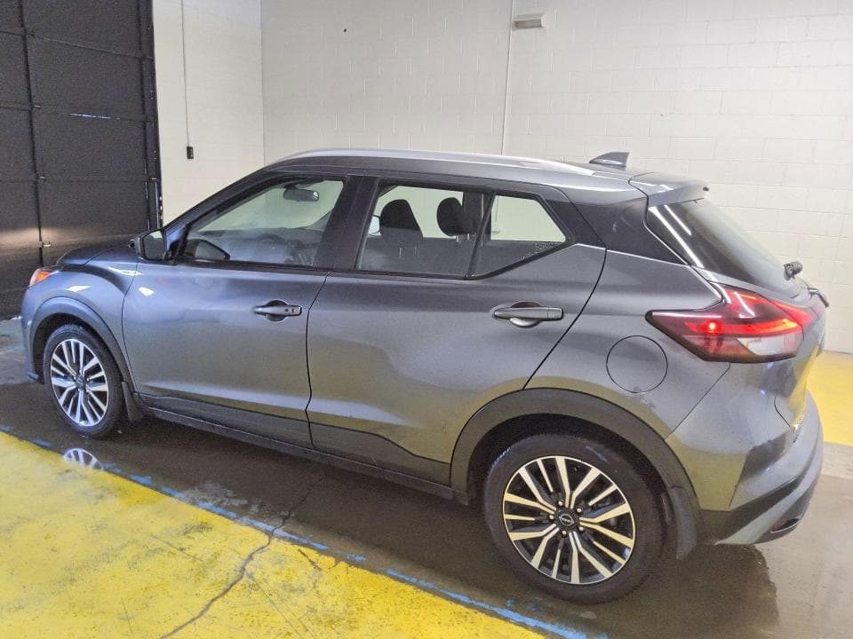 2023 NISSAN KICKS SV 2