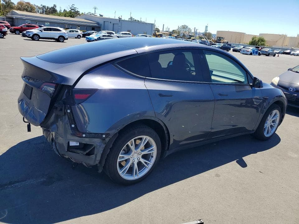 2022 TESLA MODEL Y 3