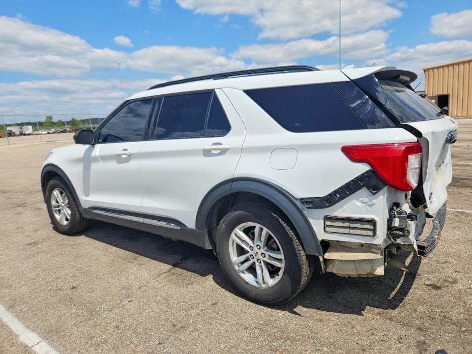 2020 FORD EXPLORER XLT 2