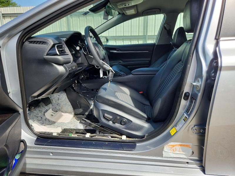 2024 TOYOTA CAMRY SE 12