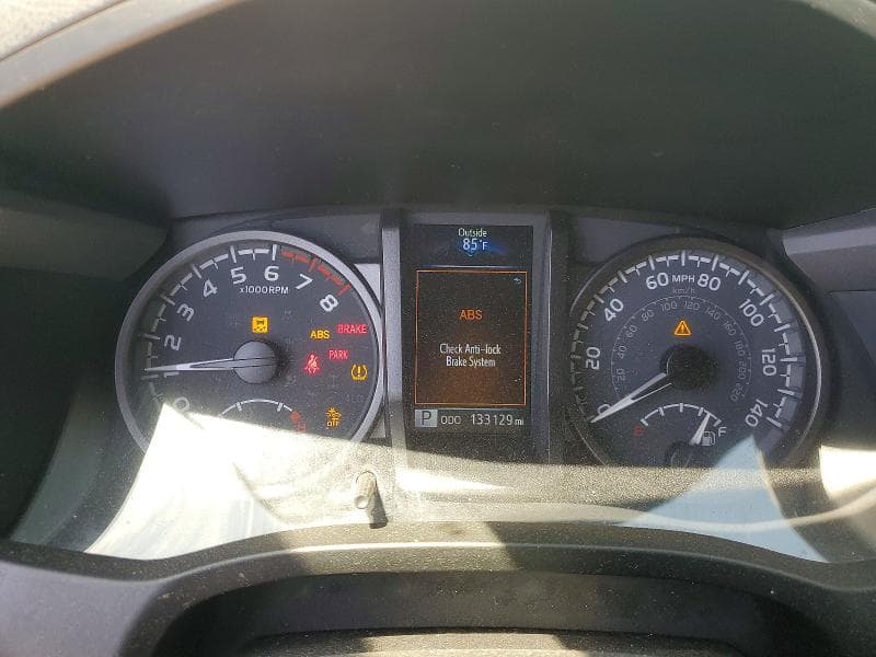 2021 TOYOTA TACOMA TRD SPORT 9