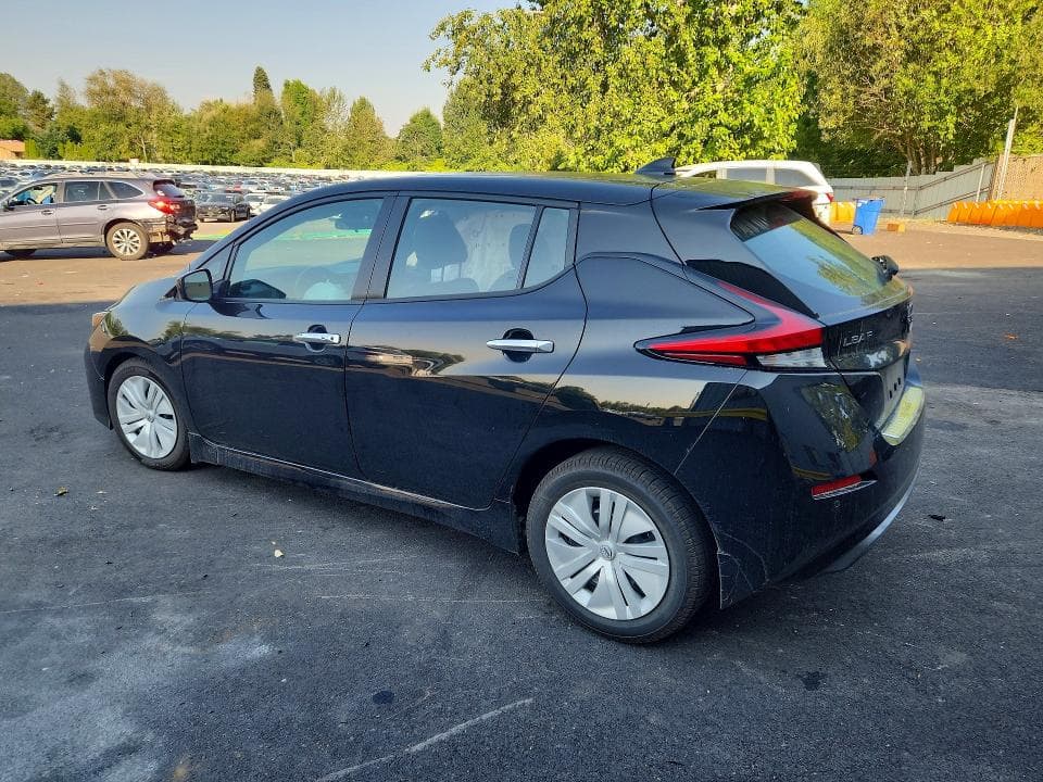 2025 NISSAN LEAF S 2