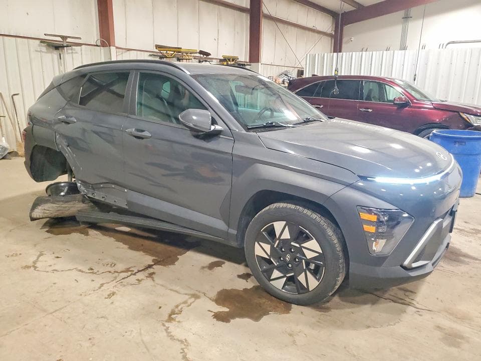 2024 HYUNDAI KONA SEL 4
