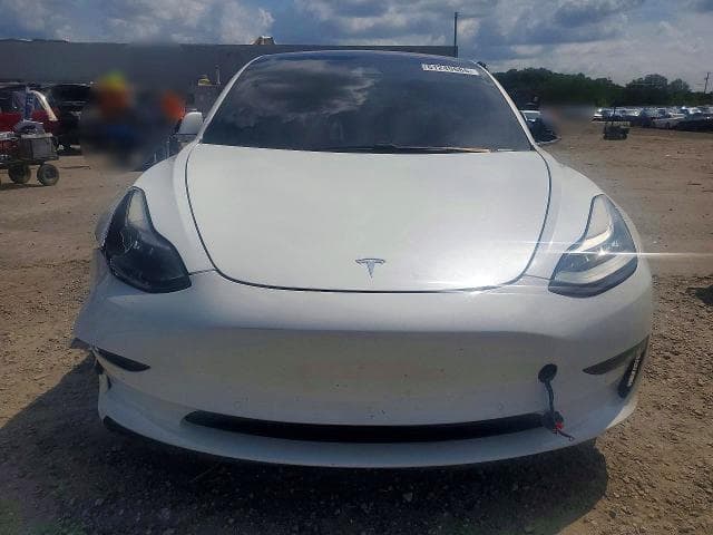 2018 TESLA MODEL 3 5