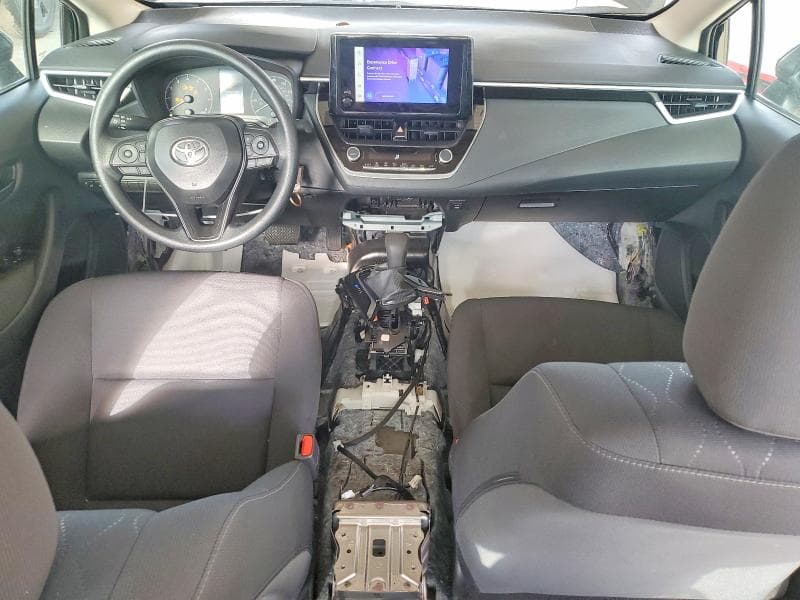2025 TOYOTA COROLLA LE 8