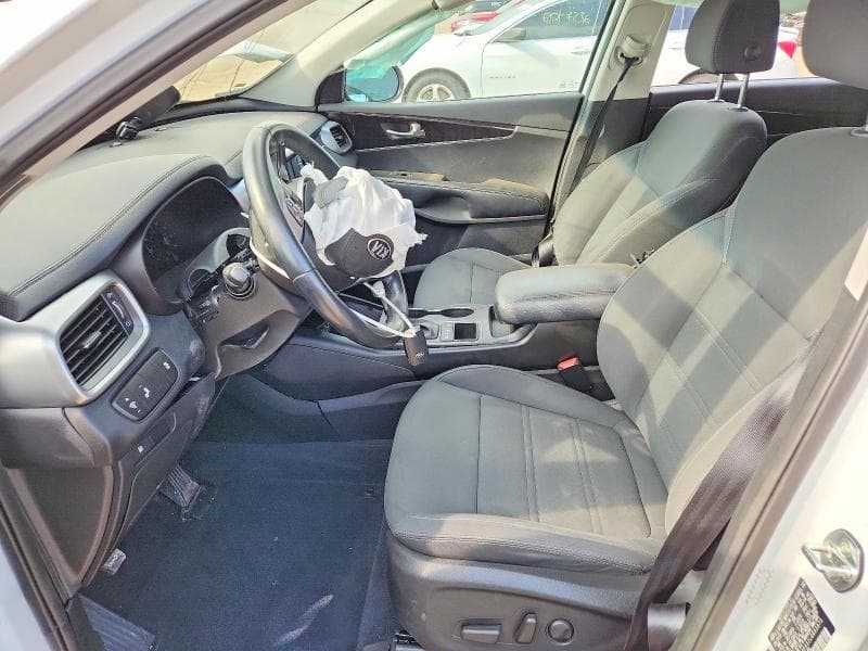2020 KIA SORENTO S 7