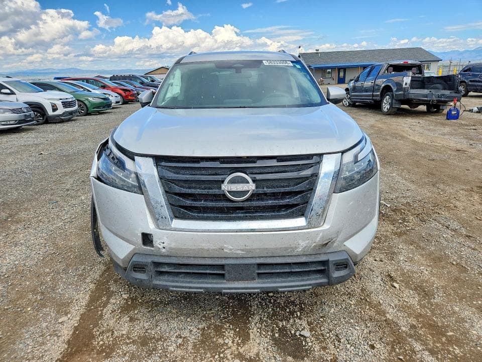 2024 NISSAN PATHFINDER SV 5