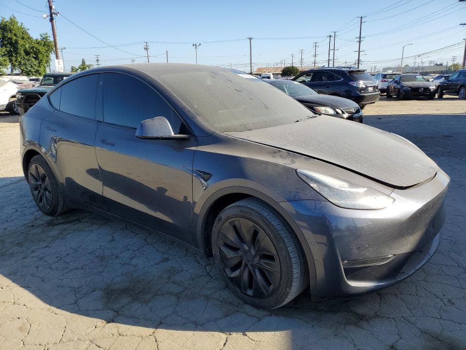 2021 TESLA MODEL Y 4