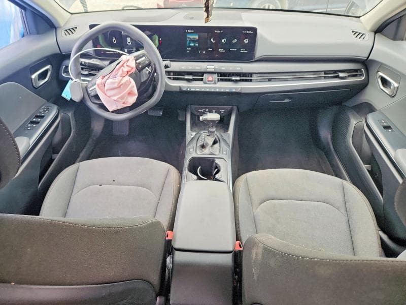 2025 KIA K4 LX 6