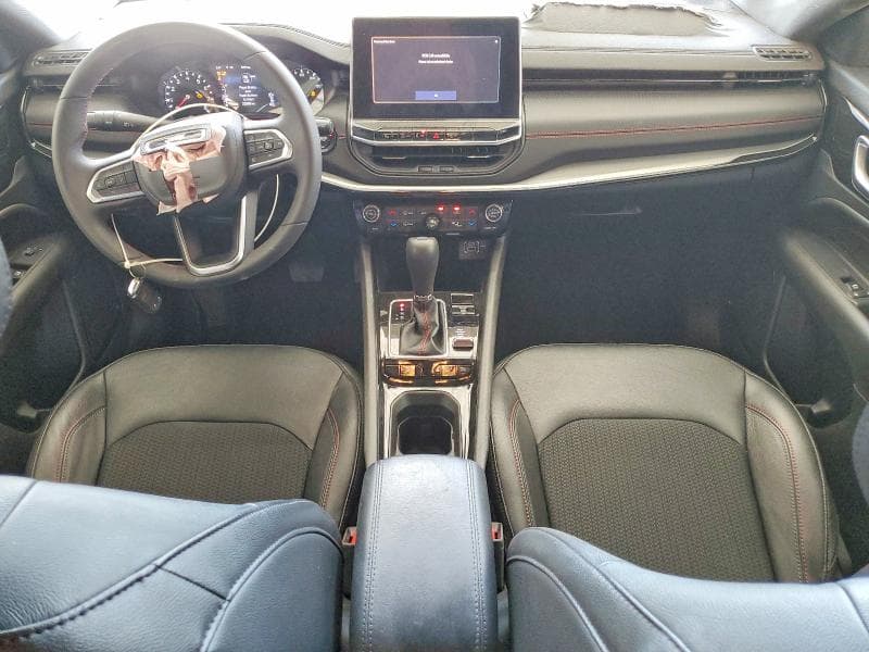 2025 JEEP COMPASS TRAILHAWK 8