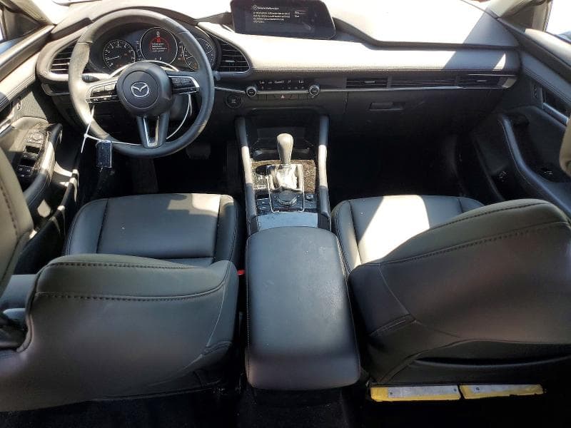 2024 MAZDA 3 SELECT SPORT 8