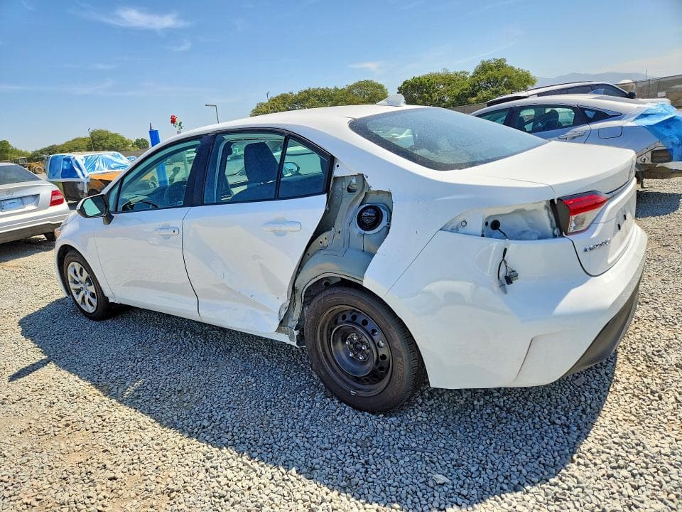 2026 TOYOTA COROLLA LE 2