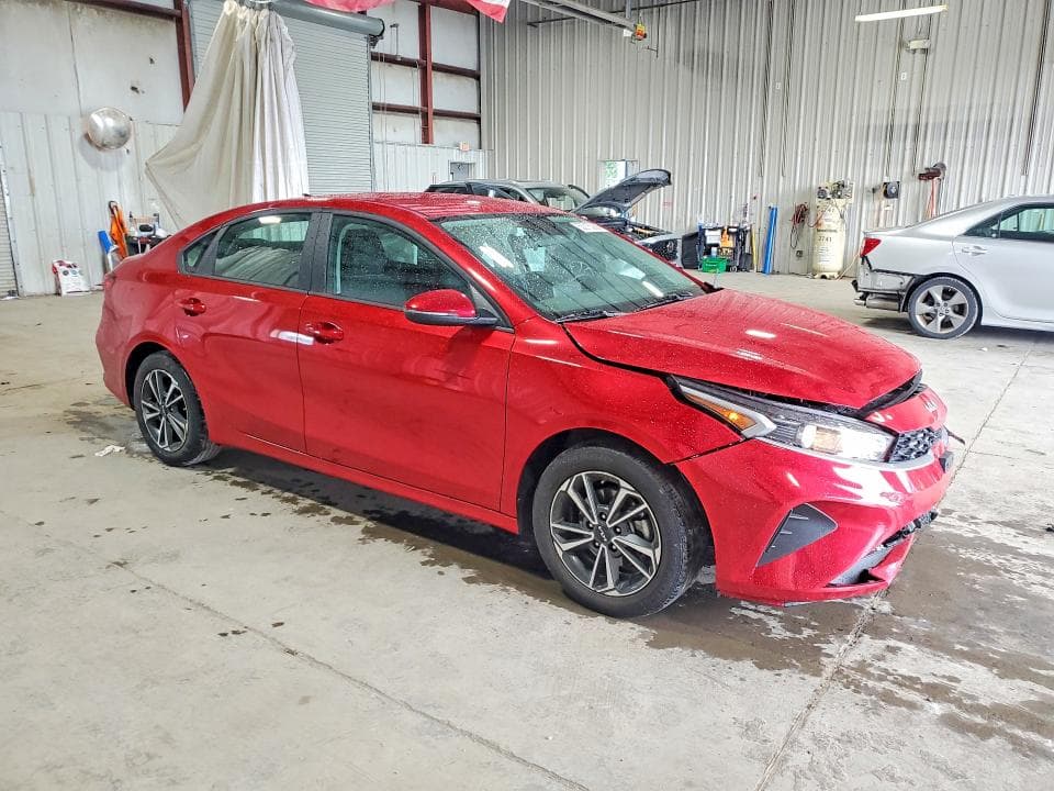 2024 KIA FORTE LXS 4