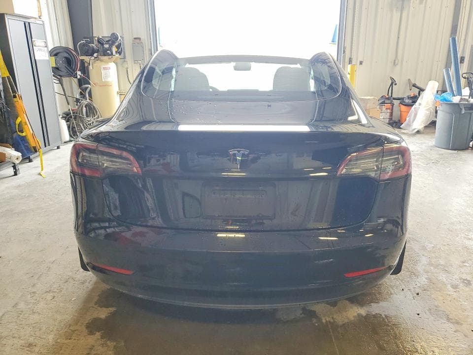 2019 TESLA MODEL 3 6