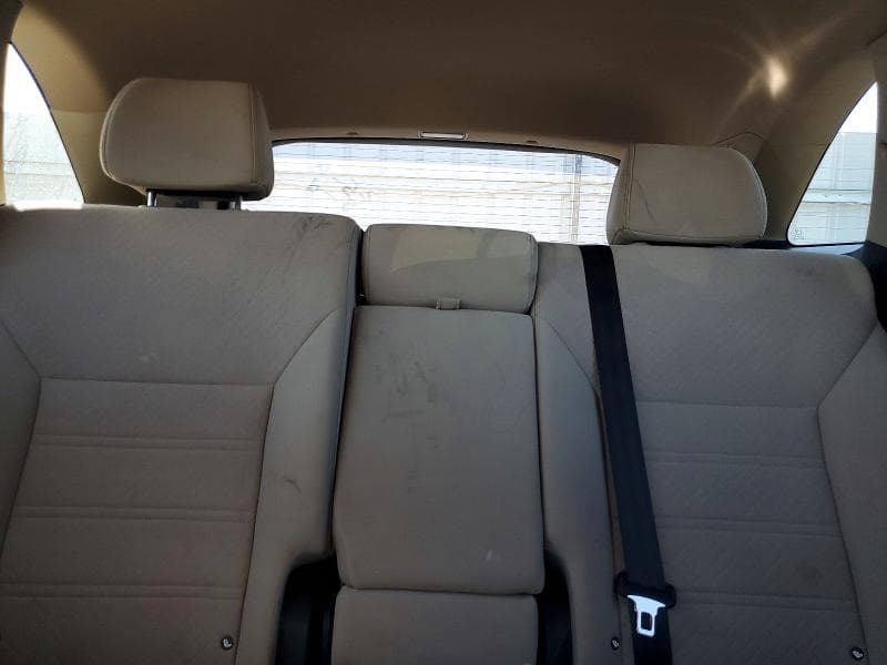 2018 KIA SORENTO LX V6 10