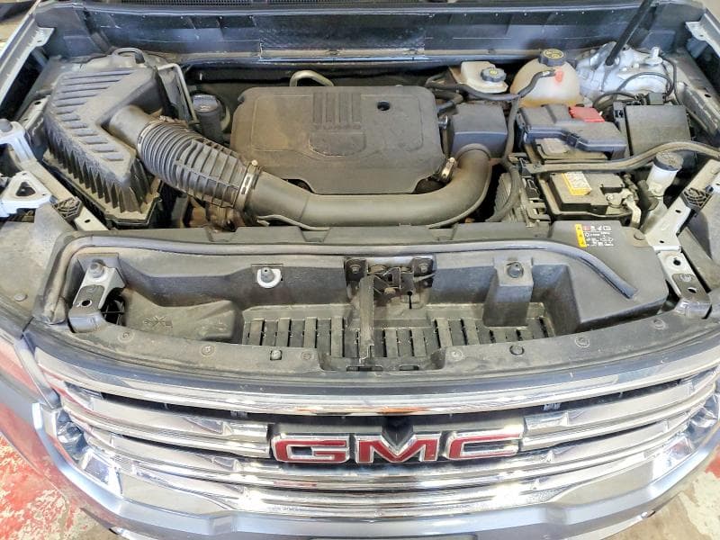 2022 GMC ACADIA SLE 12