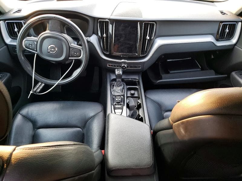 2018 VOLVO XC60 T5 8
