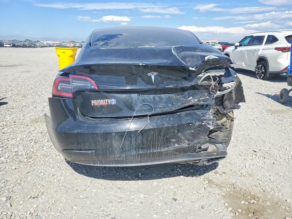 2022 TESLA MODEL 3 6