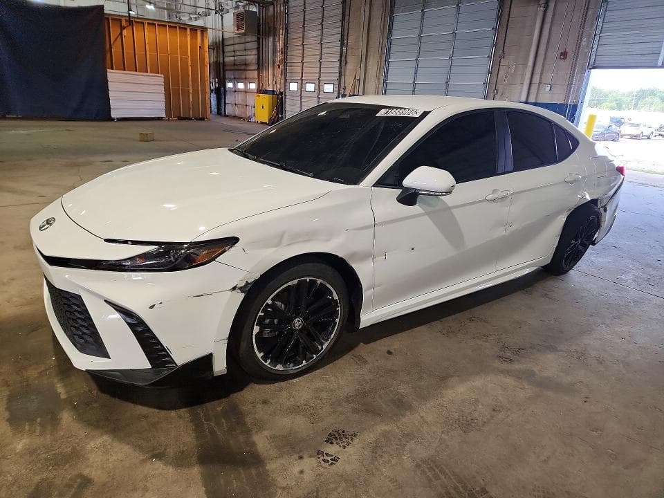2026 TOYOTA CAMRY SE - 1