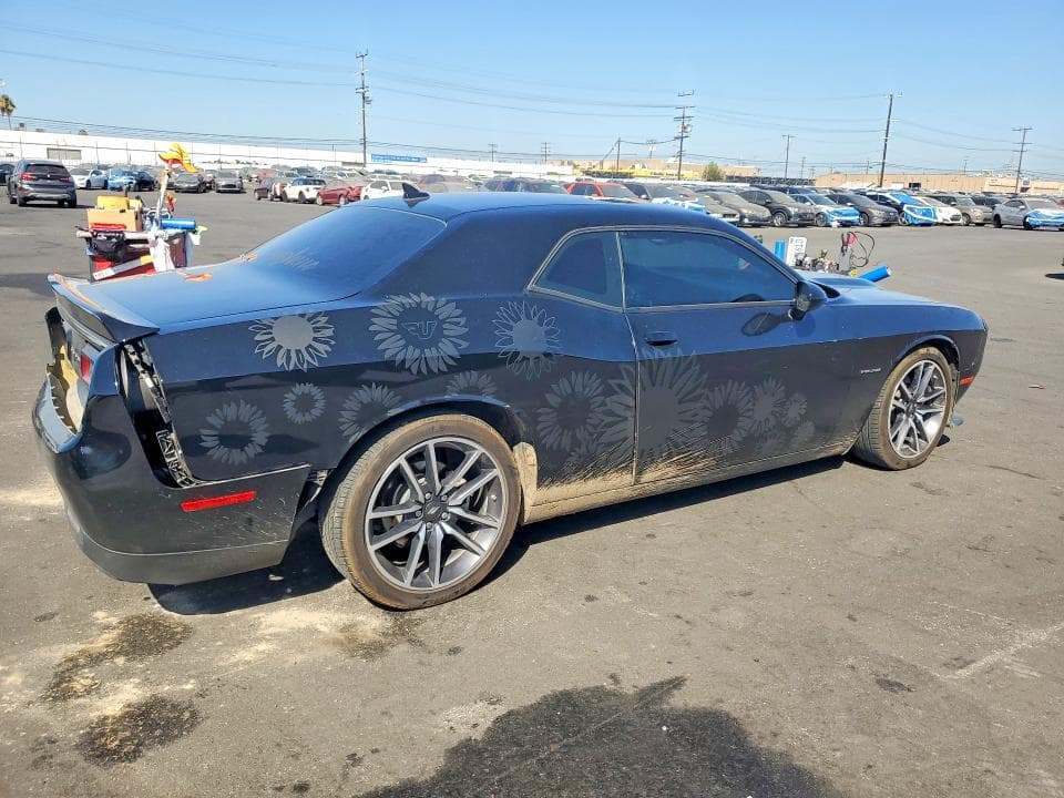 2022 DODGE CHALLENGER R/T 3