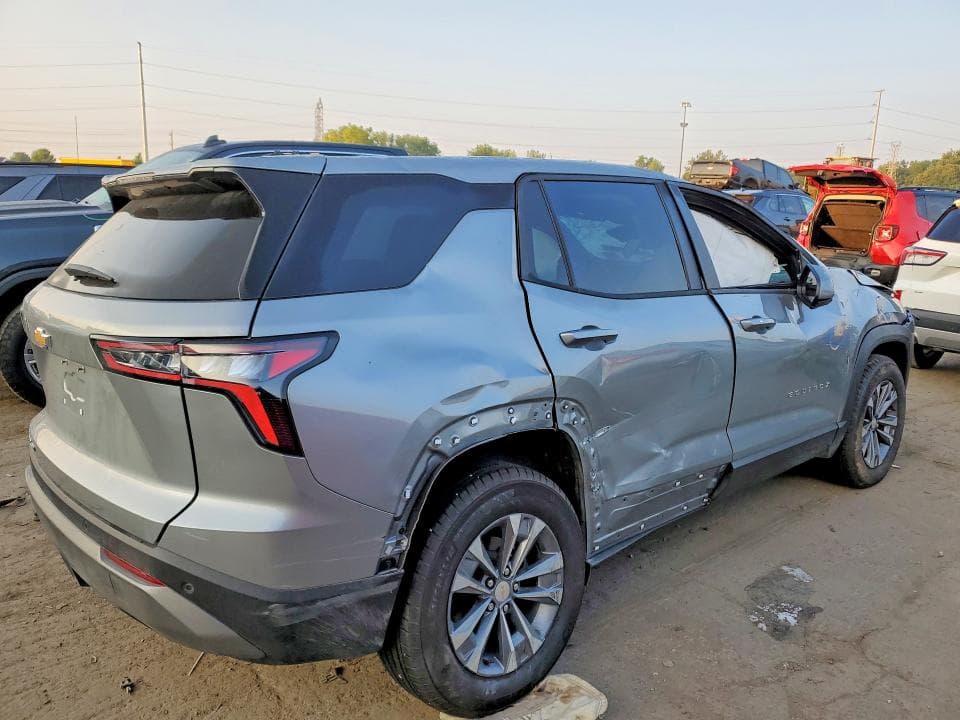 2025 CHEVROLET EQUINOX LT 3