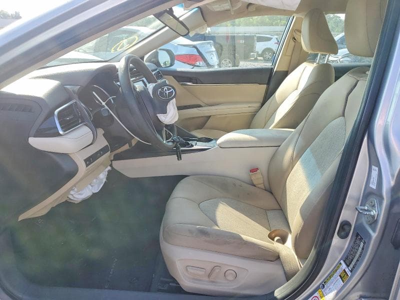 2018 TOYOTA CAMRY LE 7