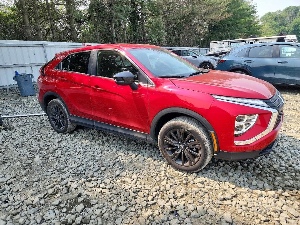 2025 MITSUBISHI ECLIPSE CROSS LE 4