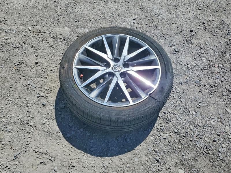 2024 TOYOTA CAMRY XLE 12