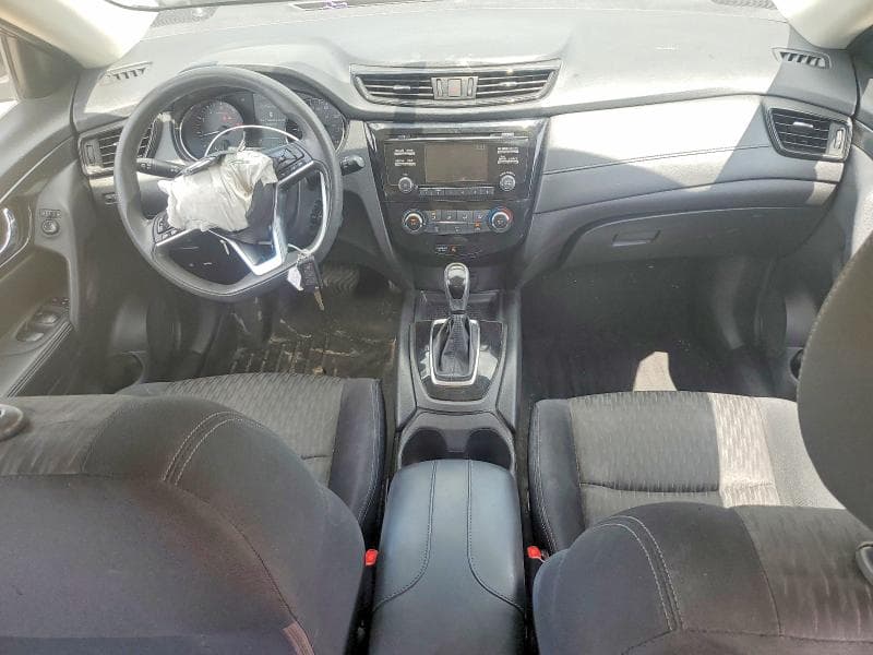 2017 NISSAN ROGUE S 8