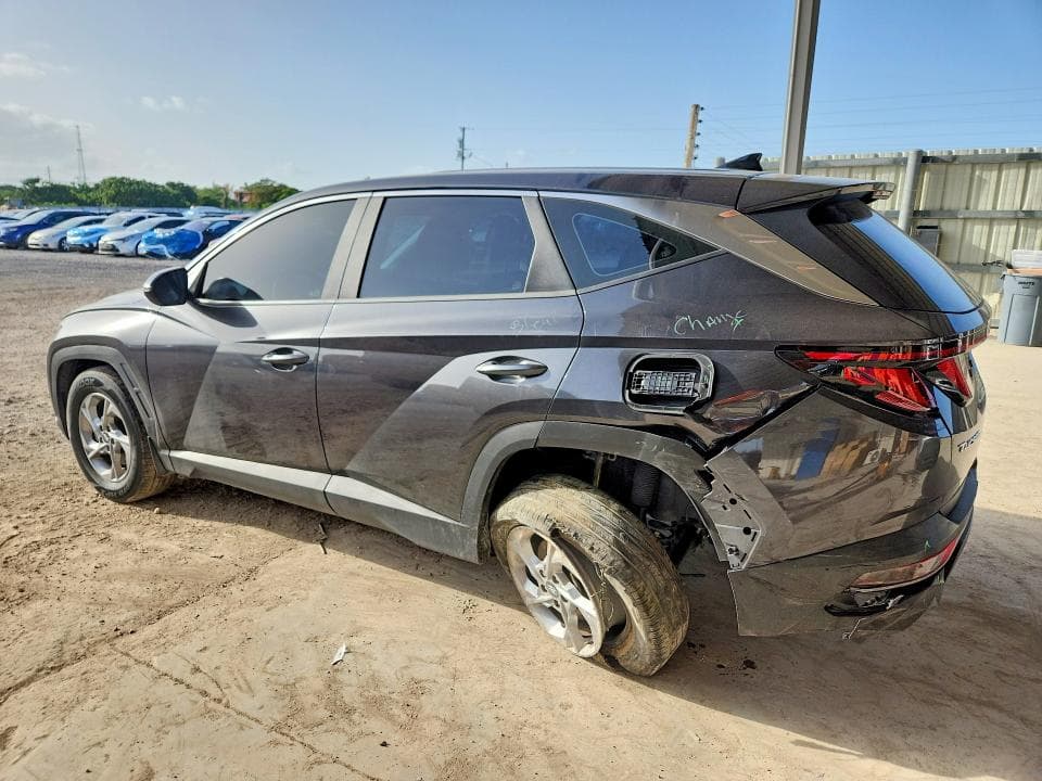2022 HYUNDAI TUCSON SE 2