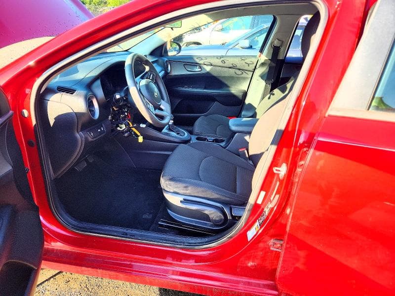 2019 KIA FORTE LXS 7