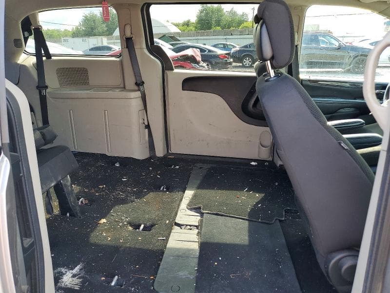 2017 DODGE GRAND CARAVAN SE 11