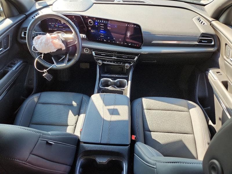 2025 CHEVROLET TRAVERSE LT 8
