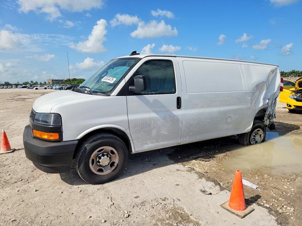 2025 CHEVROLET EXPRESS G2500 - 1