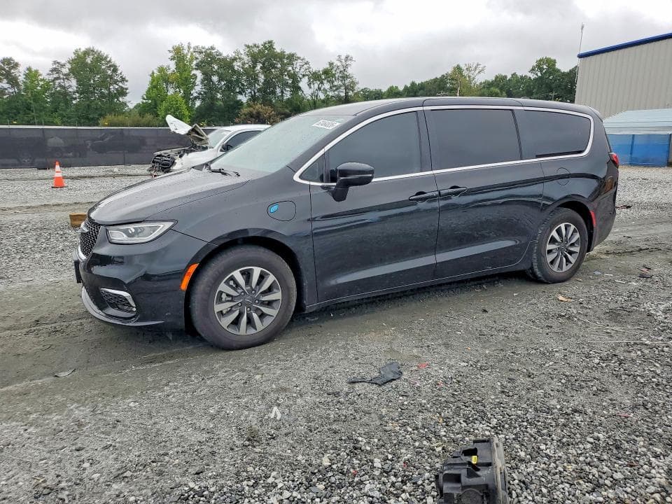 2022 CHRYSLER PACIFICA HYBRID TOURING L - 1