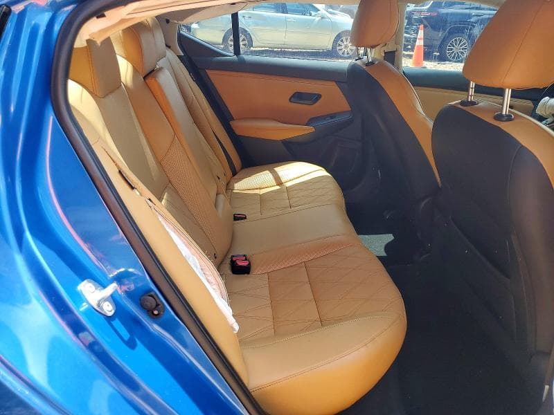 2024 NISSAN SENTRA SV 10