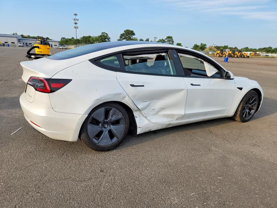 2023 TESLA MODEL 3 3