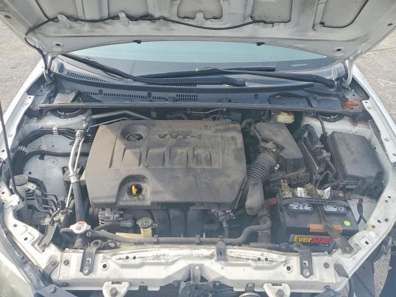 2018 TOYOTA COROLLA LE 11