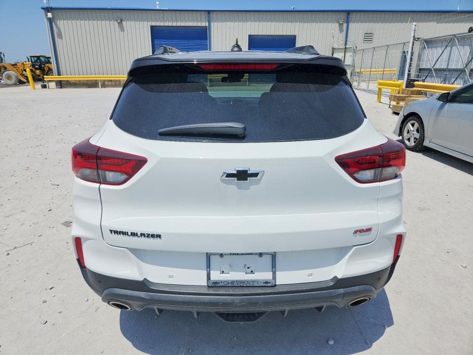 2021 CHEVROLET TRAILBLAZER RS 6