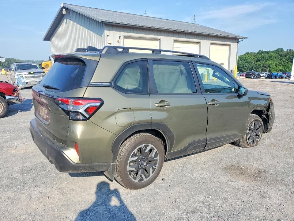 2025 SUBARU FORESTER PREMIUM 3